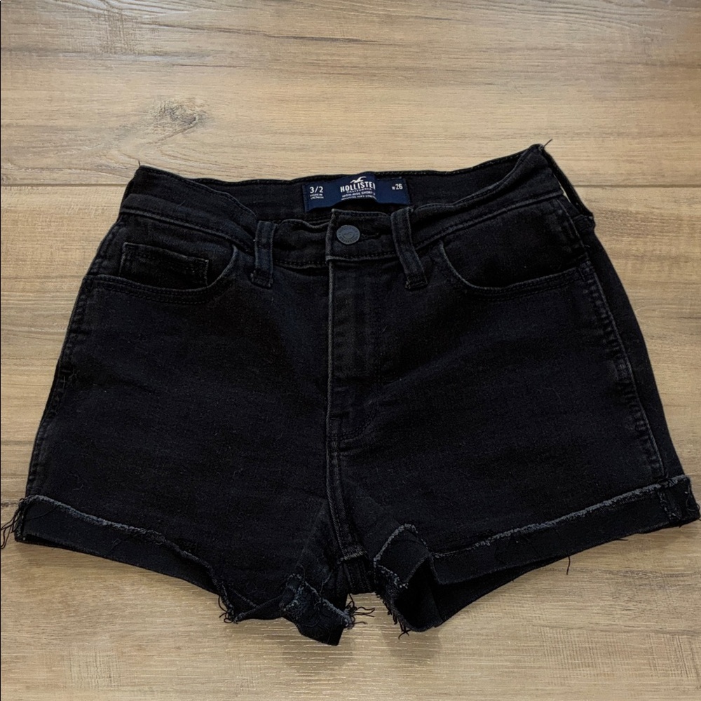 Hollister Black Denim Cuffed Unhemmed High Rise Shorts Size 3/2  W26